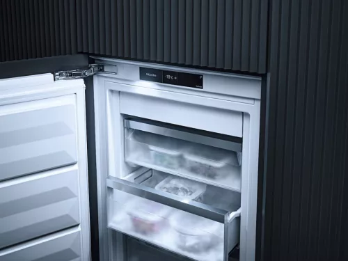 Miele FNS 7794 D R Beépíthető fagyasztószekrény, 178 cm fülkemagasság