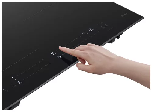 LG CBIZ2435B beépíthető indukciós főzőlap, fekete
