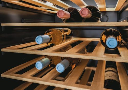 CANDY CWC 150 MHF borhűtő