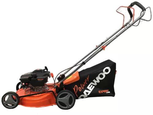 DAEWOO DLM4600-149SP önjáró benzines fűnyíró 150 cm3, 46 cm vágószélesség