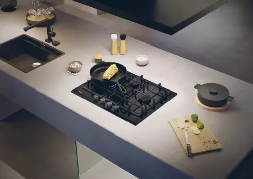 Haier HAVG5D4TB beépíthető gázfőzőlap, 4 főzőzóna, wok égő, Preci Flame