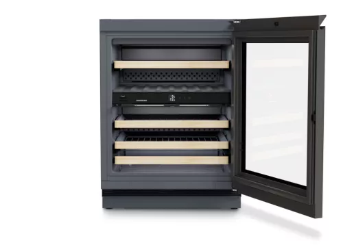 Liebherr UWgb 3632 001 20 Borhűtőszekrény, amely alkalmas pult alá történő beépítésre a borok temperálásához