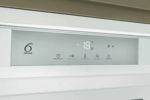 WHSD18F013C2 P beépíthető fagyasztószekrény 209 l, NoFrost, D energiaosztály