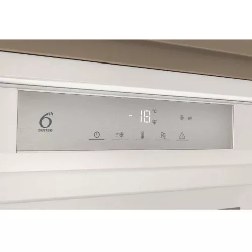 WHIRLPOOL WHSD18F083C1 P fagyasztószekrény beépíthető 7 rekesz