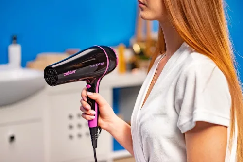 Zelmer ZHD8360 2400 W hajszárító ion- és kerámia technológiával, koncentrátorral és diffúzorral