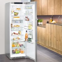 Egyajtós hűtőszekrény